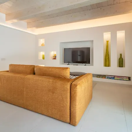 빌라 La Rosa & La Viola