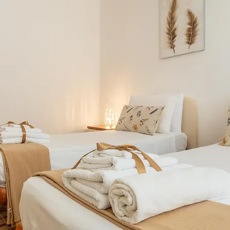 La Rosa & La Viola Willa