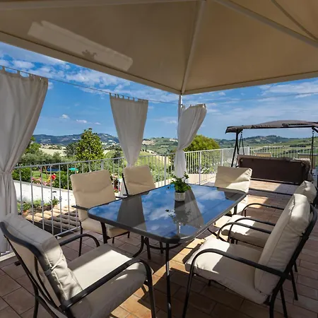 La Rosa & La Viola Carassai