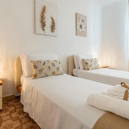 La Rosa & La Viola Willa Carassai