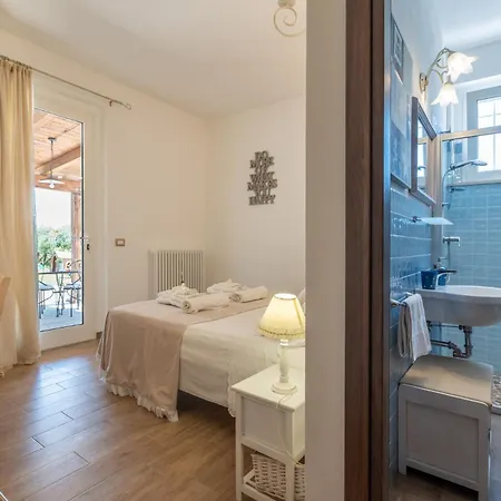 La Rosa & La Viola *