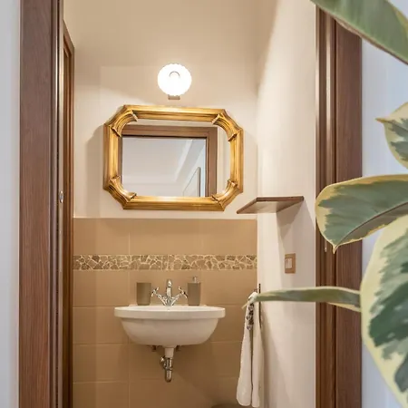 빌라 La Rosa & La Viola